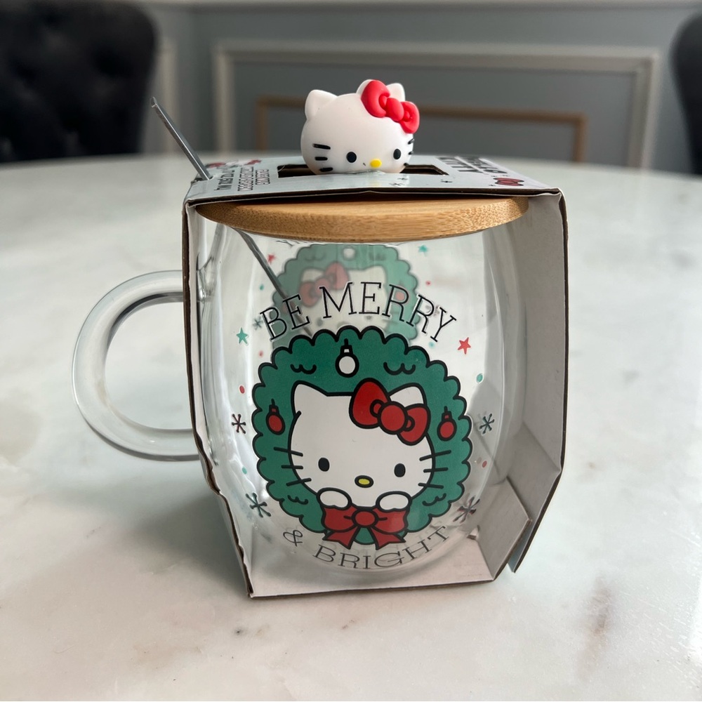 BRAND NEW HELLO KITTY CHRISTMAS CUP